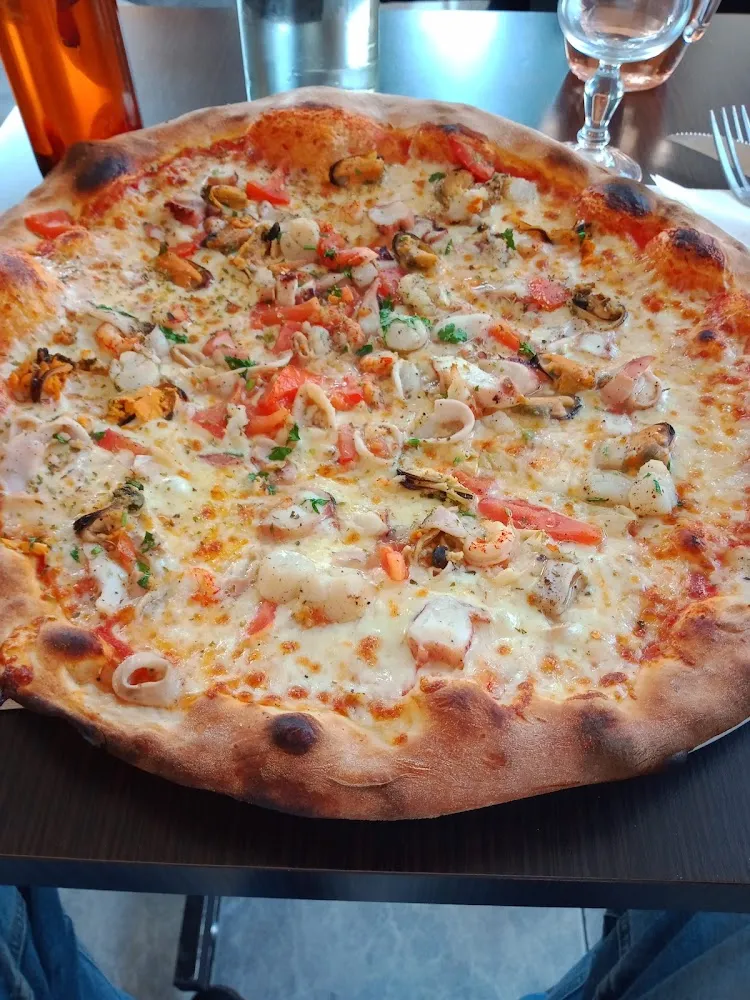 Pizza Fruits de Mer